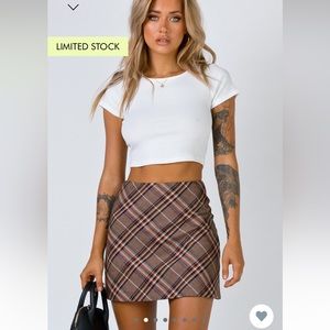 Princess Polly Darwin mini skirt size 8 NWT never worn